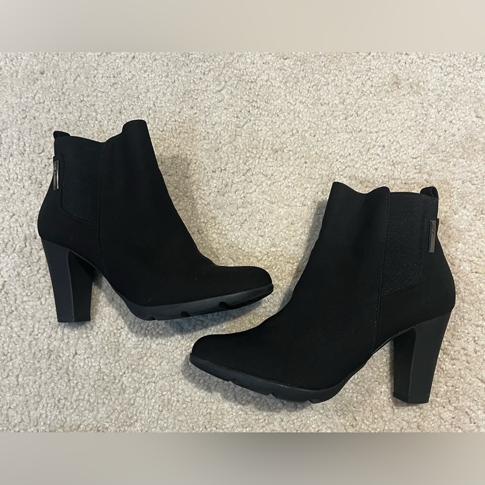 Anne Klein Black Textile Heeled Bootie Size 7